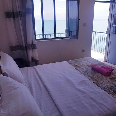 Rooms Lake View Balani Restaurant شكودر المظهر الخارجي الصورة