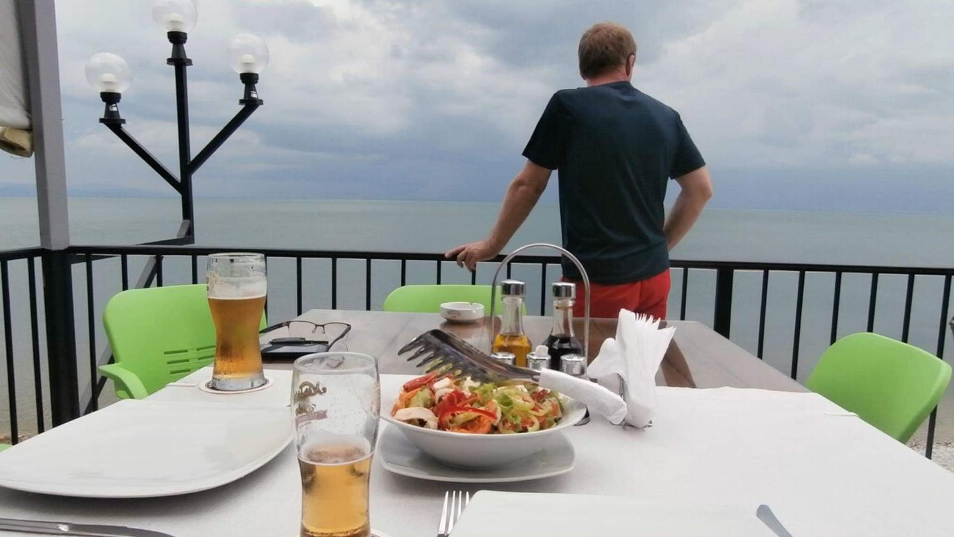 Rooms Lake View Balani Restaurant شكودر المظهر الخارجي الصورة