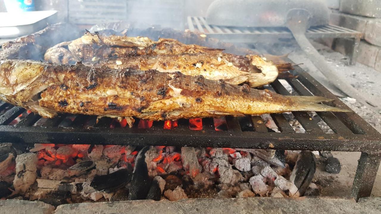 Rooms Lake View Balani Restaurant شكودر المظهر الخارجي الصورة