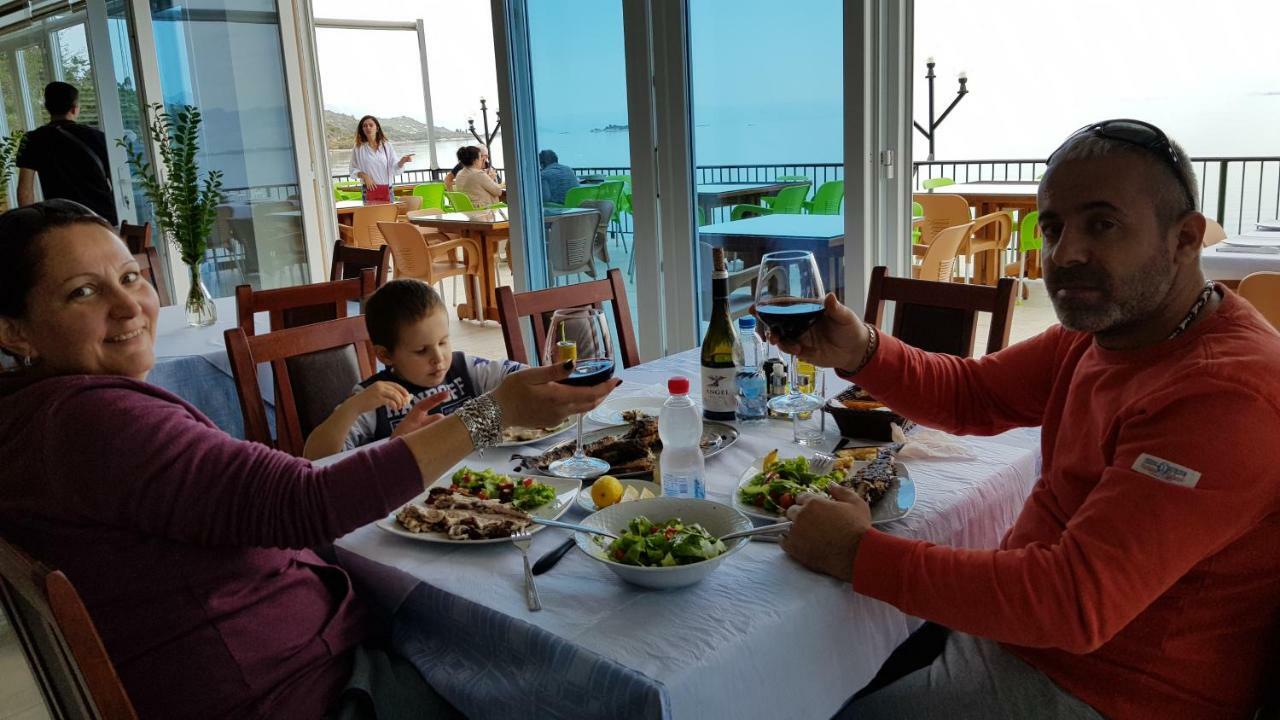 Rooms Lake View Balani Restaurant شكودر المظهر الخارجي الصورة