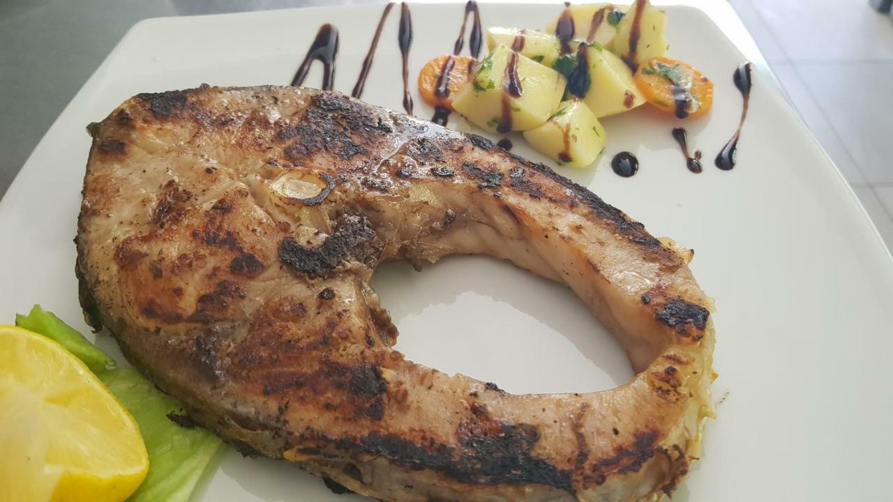 Rooms Lake View Balani Restaurant شكودر المظهر الخارجي الصورة