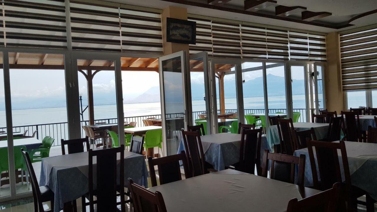Rooms Lake View Balani Restaurant شكودر المظهر الخارجي الصورة