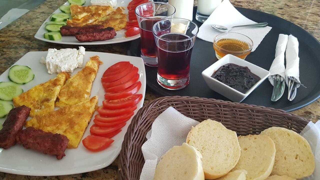 Rooms Lake View Balani Restaurant شكودر المظهر الخارجي الصورة