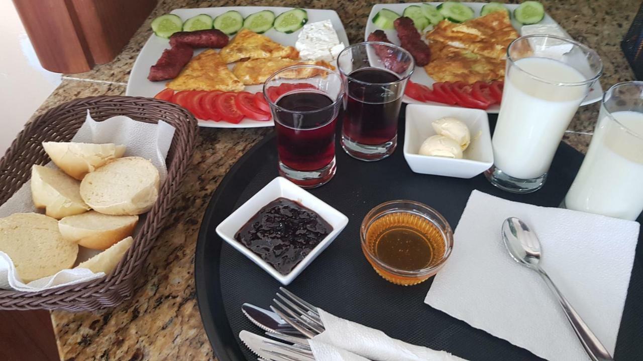 Rooms Lake View Balani Restaurant شكودر المظهر الخارجي الصورة